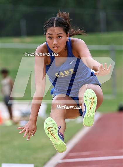 Thumbnail 2 in NCISAA D1 Championship (Long Jump) photogallery.