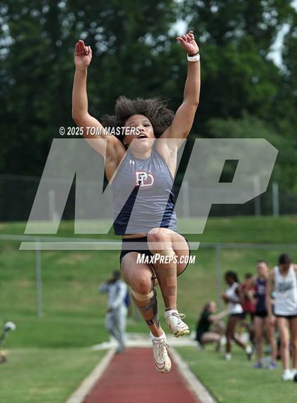 Thumbnail 2 in NCISAA D1 Championship (Long Jump) photogallery.
