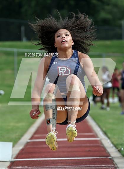 Thumbnail 1 in NCISAA D1 Championship (Long Jump) photogallery.