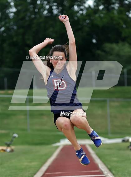 Thumbnail 3 in NCISAA D1 Championship (Long Jump) photogallery.