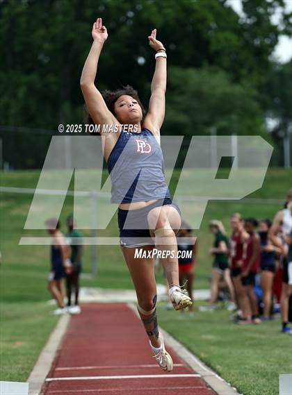 Thumbnail 1 in NCISAA D1 Championship (Long Jump) photogallery.