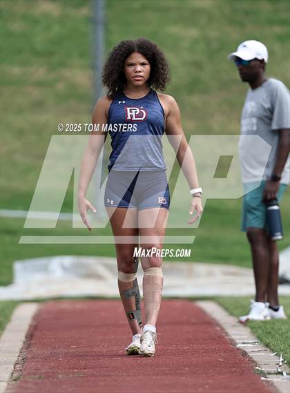 Thumbnail 2 in NCISAA D1 Championship (Long Jump) photogallery.