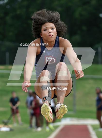 Thumbnail 1 in NCISAA D1 Championship (Long Jump) photogallery.