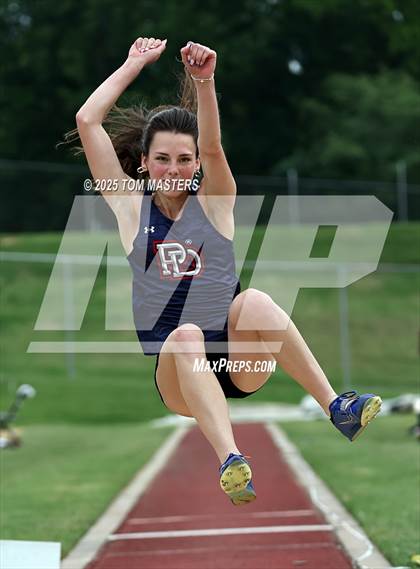 Thumbnail 1 in NCISAA D1 Championship (Long Jump) photogallery.