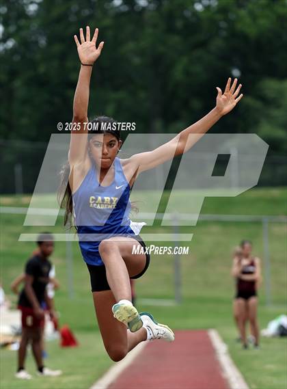 Thumbnail 2 in NCISAA D1 Championship (Long Jump) photogallery.