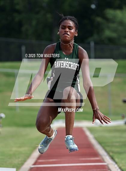 Thumbnail 2 in NCISAA D1 Championship (Long Jump) photogallery.