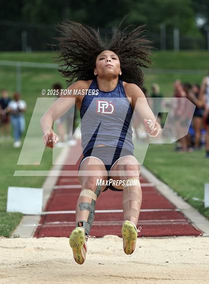 Thumbnail 3 in NCISAA D1 Championship (Long Jump) photogallery.
