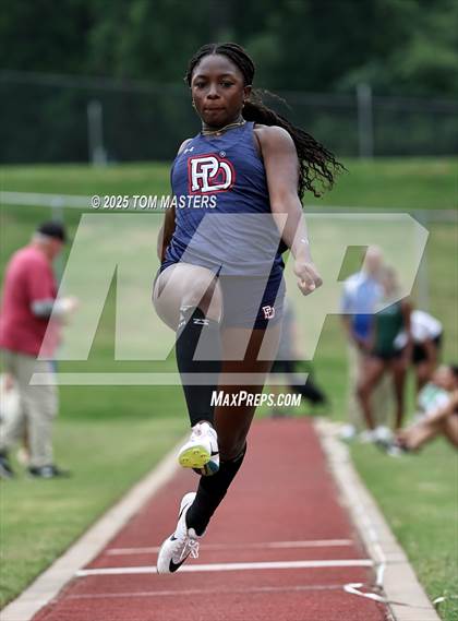 Thumbnail 1 in NCISAA D1 Championship (Long Jump) photogallery.