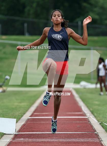 Thumbnail 3 in NCISAA D1 Championship (Long Jump) photogallery.
