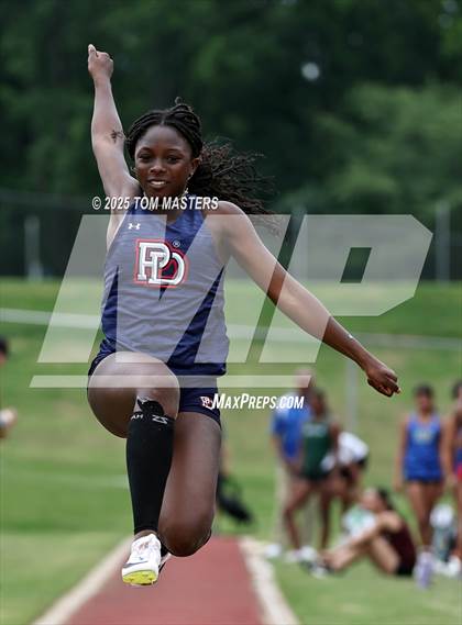 Thumbnail 2 in NCISAA D1 Championship (Long Jump) photogallery.