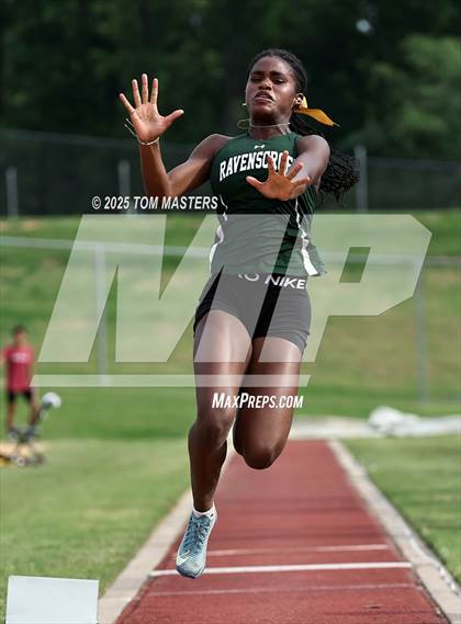 Thumbnail 1 in NCISAA D1 Championship (Long Jump) photogallery.