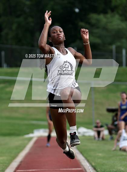 Thumbnail 2 in NCISAA D1 Championship (Long Jump) photogallery.