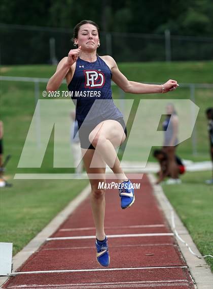 Thumbnail 3 in NCISAA D1 Championship (Long Jump) photogallery.