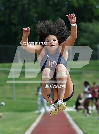 Thumbnail 3 in NCISAA D1 Championship (Long Jump) photogallery.