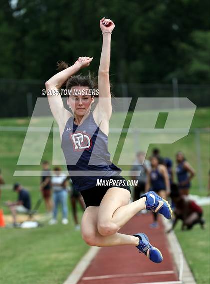 Thumbnail 1 in NCISAA D1 Championship (Long Jump) photogallery.