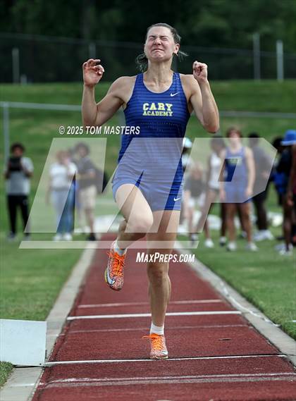 Thumbnail 1 in NCISAA D1 Championship (Long Jump) photogallery.