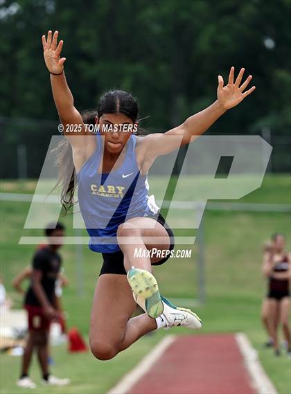Thumbnail 3 in NCISAA D1 Championship (Long Jump) photogallery.
