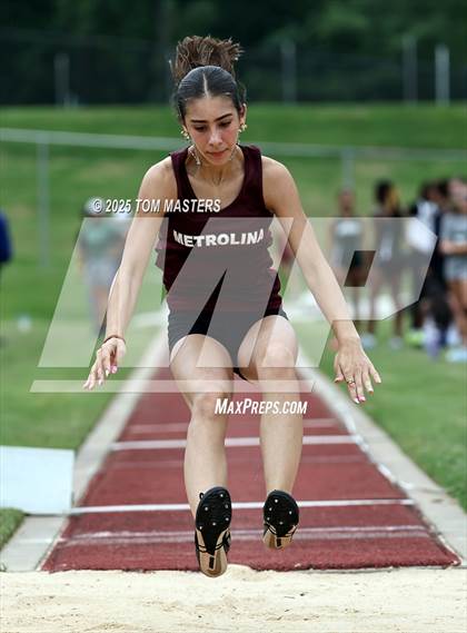 Thumbnail 3 in NCISAA D1 Championship (Long Jump) photogallery.