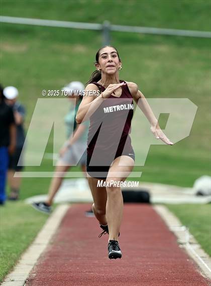 Thumbnail 2 in NCISAA D1 Championship (Long Jump) photogallery.