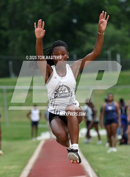 Thumbnail 3 in NCISAA D1 Championship (Long Jump) photogallery.