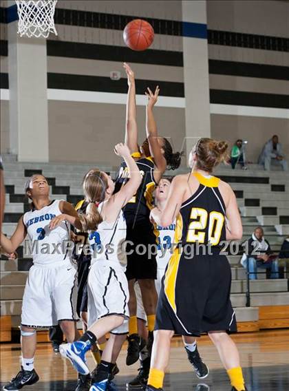 Thumbnail 2 in Plano East @ Hebron photogallery.