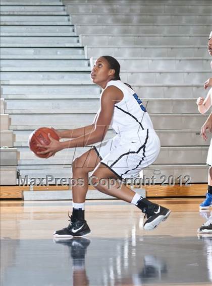 Thumbnail 1 in Plano East @ Hebron photogallery.