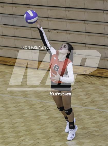 Thumbnail 2 in Signal Mountain vs Notre Dame (Choo Choo Play Day Tournament) photogallery.