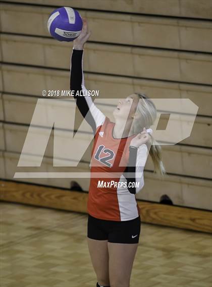 Thumbnail 2 in Signal Mountain vs Notre Dame (Choo Choo Play Day Tournament) photogallery.
