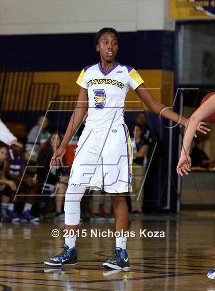 Thumbnail 2 in Valencia vs. Lynwood (CIF SS Playoffs) photogallery.