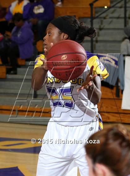 Thumbnail 1 in Valencia vs. Lynwood (CIF SS Playoffs) photogallery.