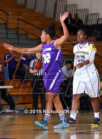 Thumbnail 1 in Valencia vs. Lynwood (CIF SS Playoffs) photogallery.
