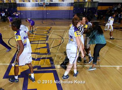 Thumbnail 1 in Valencia vs. Lynwood (CIF SS Playoffs) photogallery.