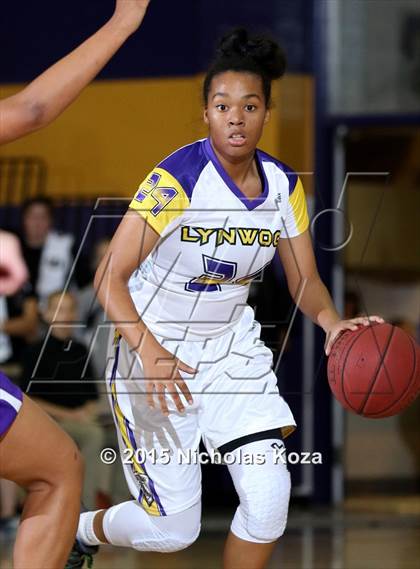 Thumbnail 2 in Valencia vs. Lynwood (CIF SS Playoffs) photogallery.