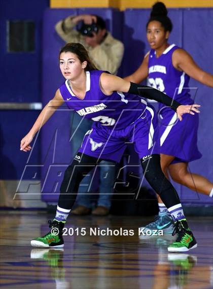 Thumbnail 2 in Valencia vs. Lynwood (CIF SS Playoffs) photogallery.