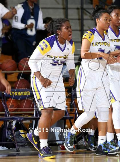 Thumbnail 3 in Valencia vs. Lynwood (CIF SS Playoffs) photogallery.