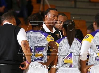 Thumbnail 1 in Valencia vs. Lynwood (CIF SS Playoffs) photogallery.