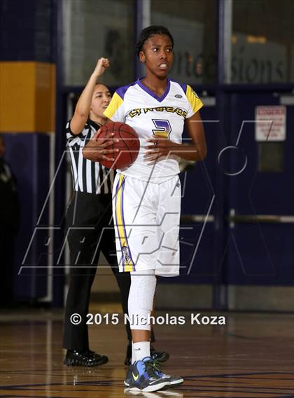 Thumbnail 1 in Valencia vs. Lynwood (CIF SS Playoffs) photogallery.