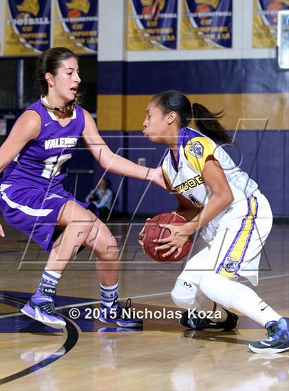 Thumbnail 1 in Valencia vs. Lynwood (CIF SS Playoffs) photogallery.