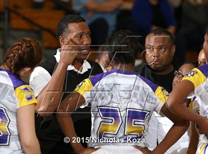 Thumbnail 3 in Valencia vs. Lynwood (CIF SS Playoffs) photogallery.