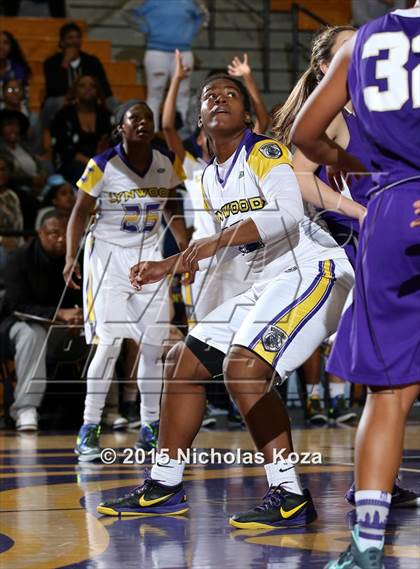 Thumbnail 2 in Valencia vs. Lynwood (CIF SS Playoffs) photogallery.