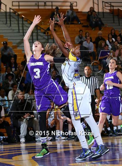 Thumbnail 1 in Valencia vs. Lynwood (CIF SS Playoffs) photogallery.