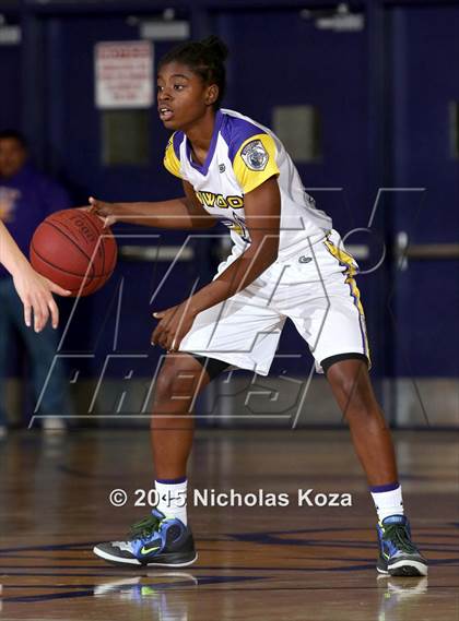 Thumbnail 3 in Valencia vs. Lynwood (CIF SS Playoffs) photogallery.