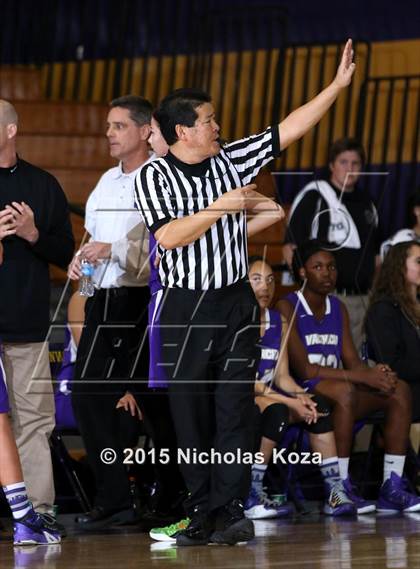 Thumbnail 3 in Valencia vs. Lynwood (CIF SS Playoffs) photogallery.