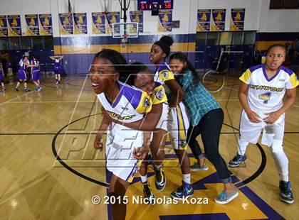 Thumbnail 3 in Valencia vs. Lynwood (CIF SS Playoffs) photogallery.