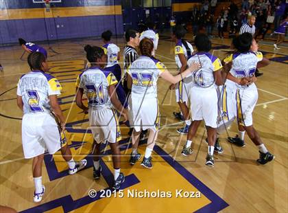 Thumbnail 3 in Valencia vs. Lynwood (CIF SS Playoffs) photogallery.