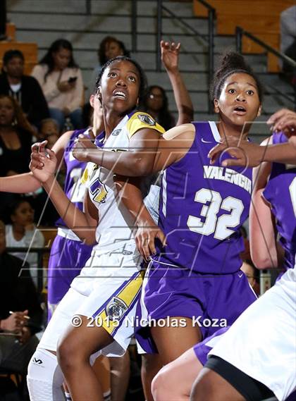 Thumbnail 2 in Valencia vs. Lynwood (CIF SS Playoffs) photogallery.
