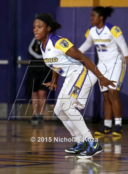 Thumbnail 3 in Valencia vs. Lynwood (CIF SS Playoffs) photogallery.