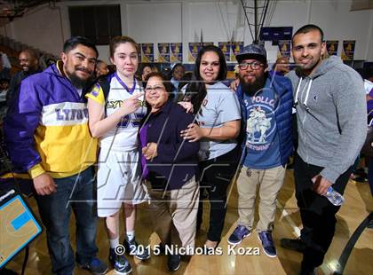 Thumbnail 2 in Valencia vs. Lynwood (CIF SS Playoffs) photogallery.