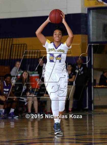 Thumbnail 2 in Valencia vs. Lynwood (CIF SS Playoffs) photogallery.
