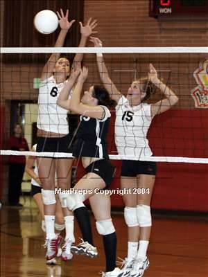 Thumbnail 1 in Granada @ Carondelet (Sec. Playoff) photogallery.